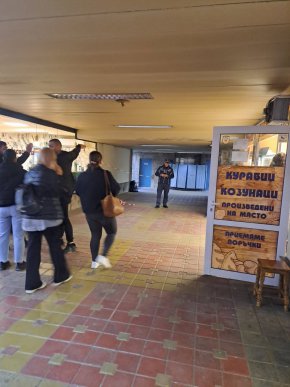 Май подлеза на метростанция Ф. Ж. Кюри не е на никого, даже явно не съществува: Кметът на Изгрев