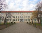 14-годишен ученик намушка свой съученик в гърба в Карнобат