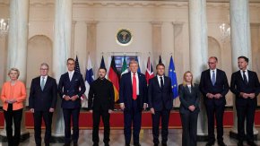 Русия: Европа няма място на масата за преговори за Украйна, Тръмп може да я представлява