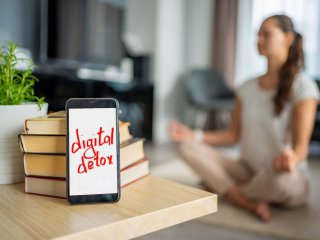 Как смартфоните увреждат нас и нашите отношения?