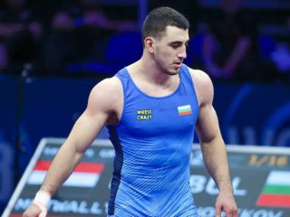   Семен Новиков стана световен шампион за България