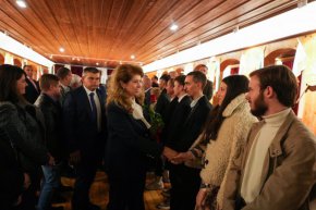  Йотова: ПП и ДБ искат да върнат времето на сглобката