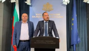 Използват кошаревски свидетели, докараха държавата до диктатура: К. Стоянов и Х. Хамид