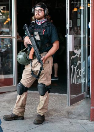 US населението с повече оръжие от армията+полицията: става страшно