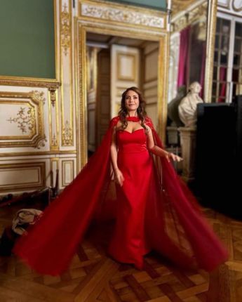 Соня Йончева благодари за концерта си във Версай
