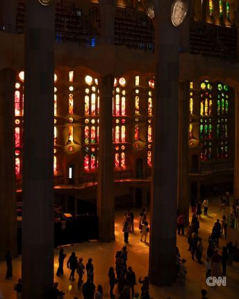 La Sagrada Familia на 100г.