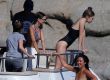  Джиджи Хадид показа секси дупе на яхта в Миконос