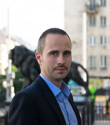 Ще отворя администрацията към хората и бизнеса, обещава десният кандидат-кмет на Триадица
